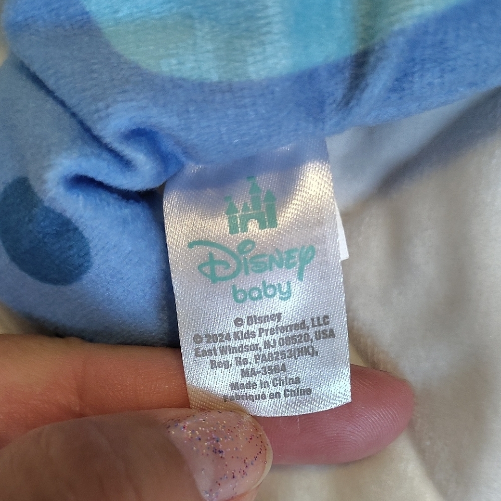 Disney Stitch Holding A Duck Soother Plush With Squeaker And Crinkle Material. - Picture 5 of 7
